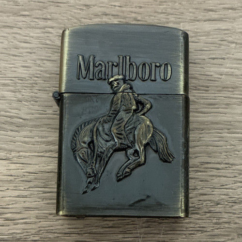 Marlboro werbe feuerzeug aus - werbe-feuerzeug,